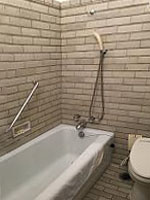  One of the best bathroom!b  Great shower poring into a 30cm depth bath tub.  Just like Ny style shower.