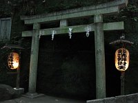  Zeniarai Benten Shrine
