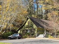  Dingmans Fall. Visitor center