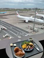  Snacking at the Sakura Lounge