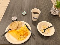  Breakfast at Holiday Inn Express 