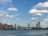  Williamsburg bridge viewed from DUMBO